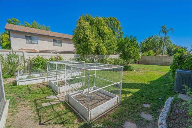23429 Via Elisandra, Valencia, CA 91355