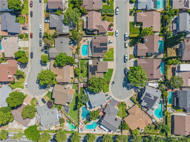 23429 Via Elisandra, Valencia, CA 91355