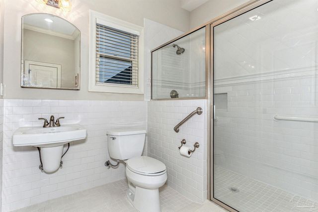 1606 Waters Edge, Pensacola, FL 32507