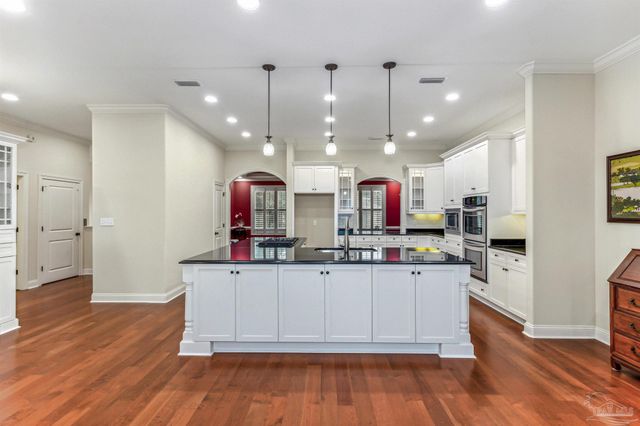 1606 Waters Edge, Pensacola, FL 32507