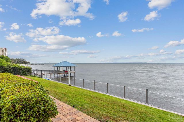 1606 Waters Edge, Pensacola, FL 32507
