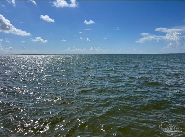 1606 Waters Edge, Pensacola, FL 32507