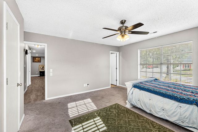 814 Orleans Drive, Rogers, AR 72758
