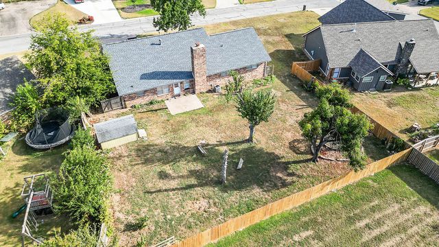 814 Orleans Drive, Rogers, AR 72758