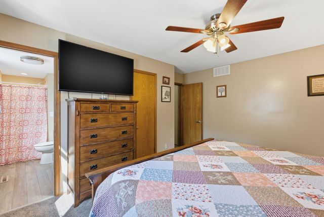 1630 N Illinois St, Wichita, KS 67203