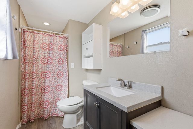 1630 N Illinois St, Wichita, KS 67203