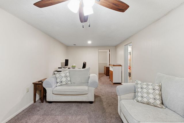 1630 N Illinois St, Wichita, KS 67203