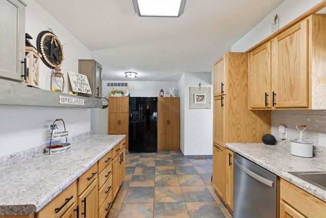 1630 N Illinois St, Wichita, KS 67203