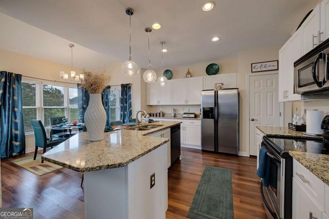 3204 Clubside View Court, Snellville, GA 30039