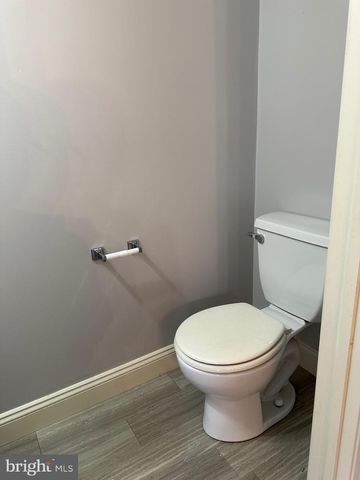 279 MERWOOD DR, Morgantown, PA 19543