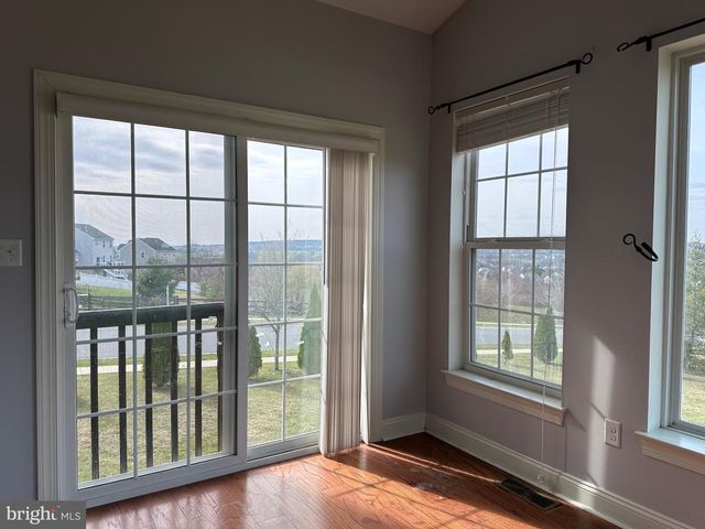 279 MERWOOD DR, Morgantown, PA 19543