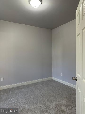 279 MERWOOD DR, Morgantown, PA 19543