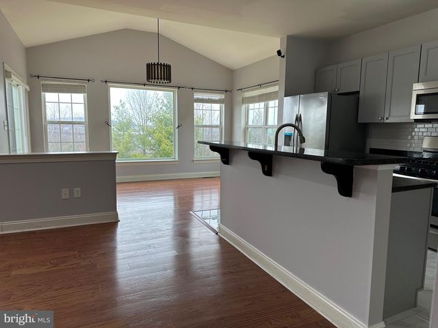 279 MERWOOD DR, Morgantown, PA 19543