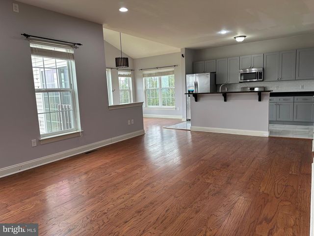 279 MERWOOD DR, Morgantown, PA 19543