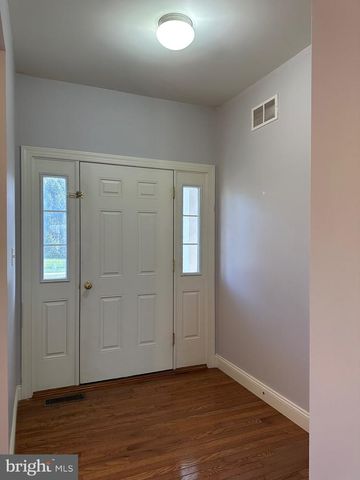 279 MERWOOD DR, Morgantown, PA 19543