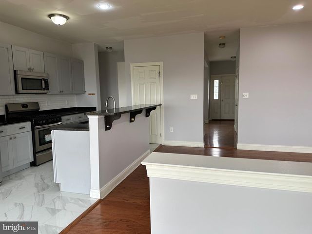 279 MERWOOD DR, Morgantown, PA 19543