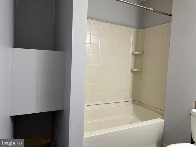 279 MERWOOD DR, Morgantown, PA 19543