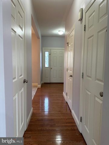 279 MERWOOD DR, Morgantown, PA 19543