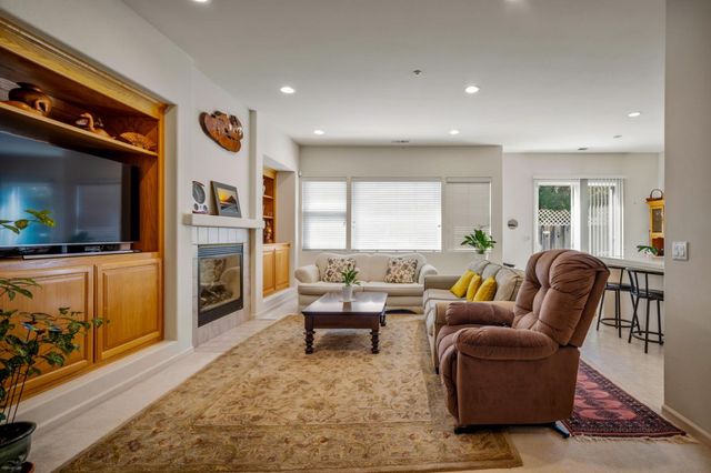 510 Wimbledon Avenue, Salinas, CA 93906