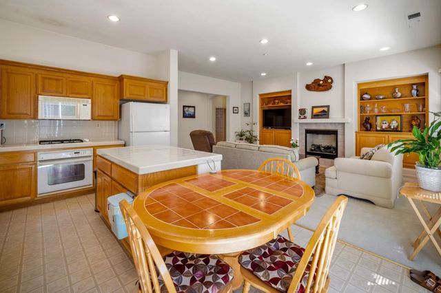 510 Wimbledon Avenue, Salinas, CA 93906
