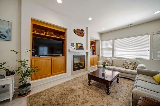 510 Wimbledon Avenue, Salinas, CA 93906