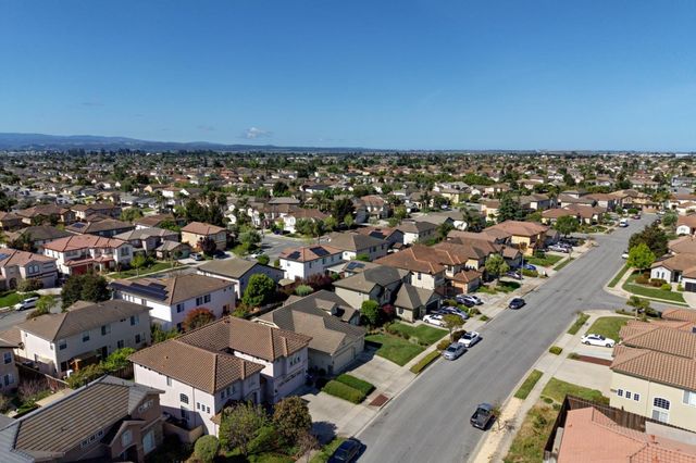 510 Wimbledon Avenue, Salinas, CA 93906