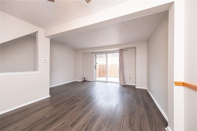 159 Ligonier Ln, Plum Boro, PA 15068