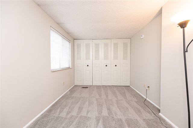 159 Ligonier Ln, Plum Boro, PA 15068