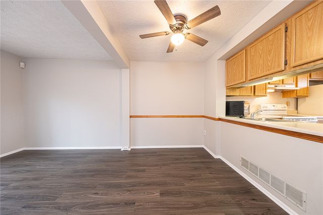 159 Ligonier Ln, Plum Boro, PA 15068