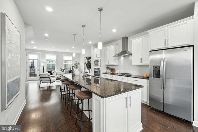 13220 LAKE WATERVIEW WAY, Herndon, VA 20171