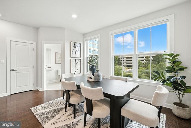 13220 LAKE WATERVIEW WAY, Herndon, VA 20171