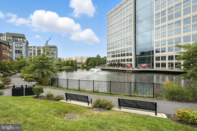 13220 LAKE WATERVIEW WAY, Herndon, VA 20171