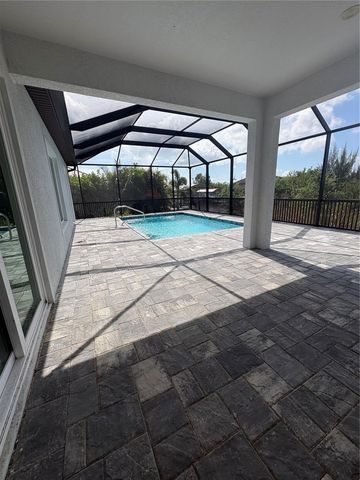 15384 HENNIPEN CIRCLE, Port Charlotte, FL 33981