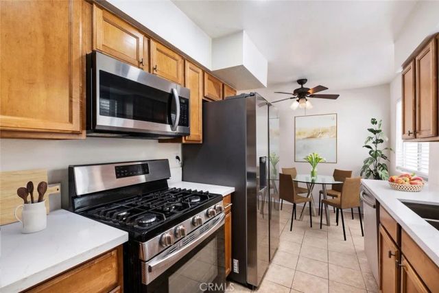 4230 Whitsett Avenue 4, Studio City, CA 91604