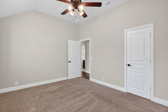 508 Lakeview Drive, Alvarado, TX 76009