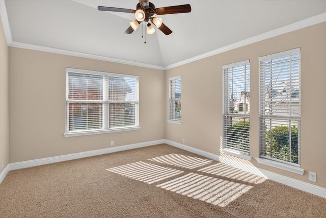 508 Lakeview Drive, Alvarado, TX 76009