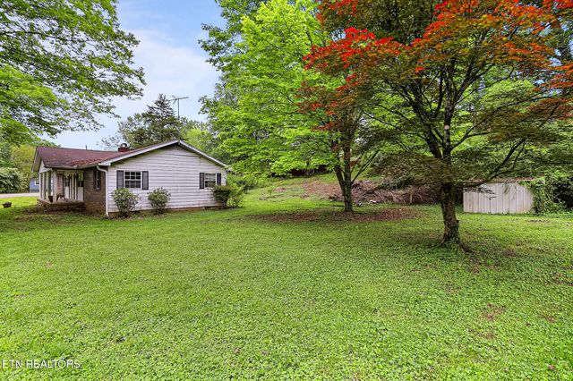 107 Underwood Rd., Oak Ridge, TN 37830