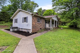 107 Underwood Rd., Oak Ridge, TN 37830