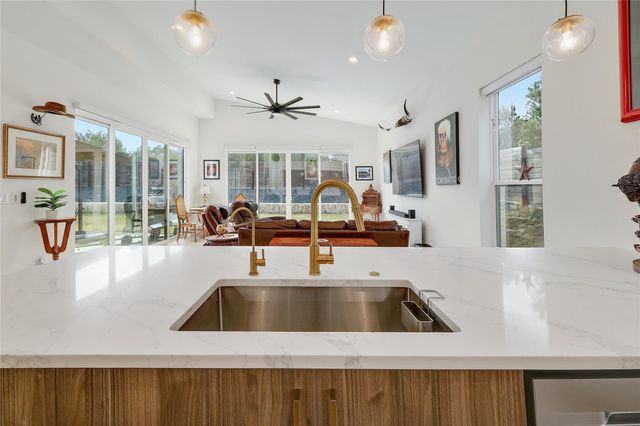 21409 Patton Ave, Lago Vista, TX 78645