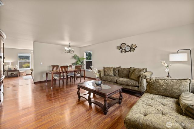 4910 139th Place SE, Snohomish, WA 98296