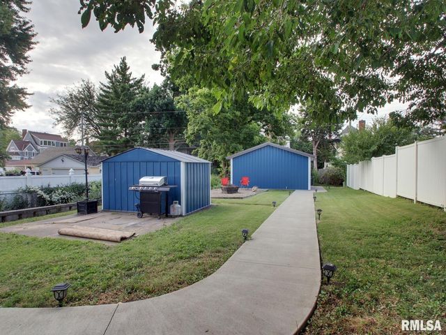 2108 HAMPSHIRE Street, Quincy, IL 62301