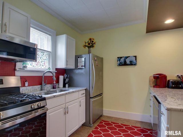 2108 HAMPSHIRE Street, Quincy, IL 62301