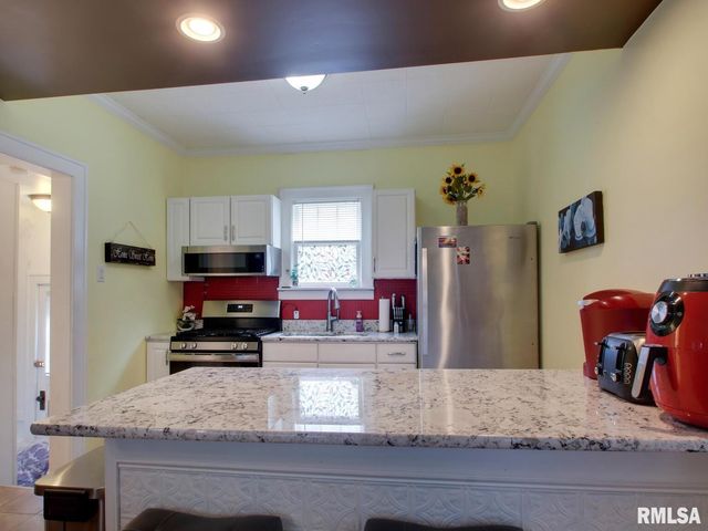 2108 HAMPSHIRE Street, Quincy, IL 62301