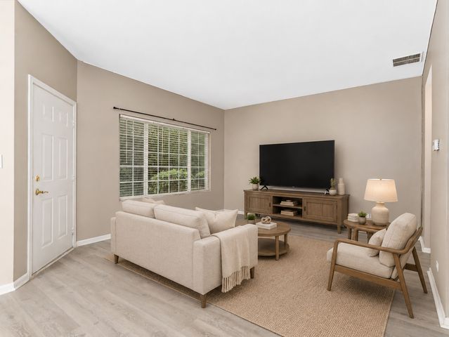 57 Braxton Lane 57, Aurora, IL 60504