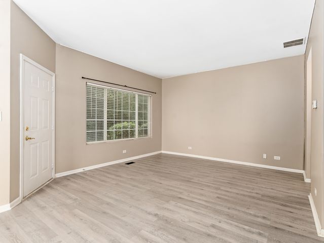57 Braxton Lane 57, Aurora, IL 60504