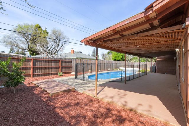 10551 Catawba Way, Rancho Cordova, CA 95670