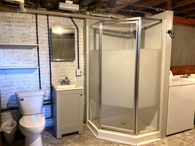 101-103 W Sheridan Street, Eldridge, IA 52748