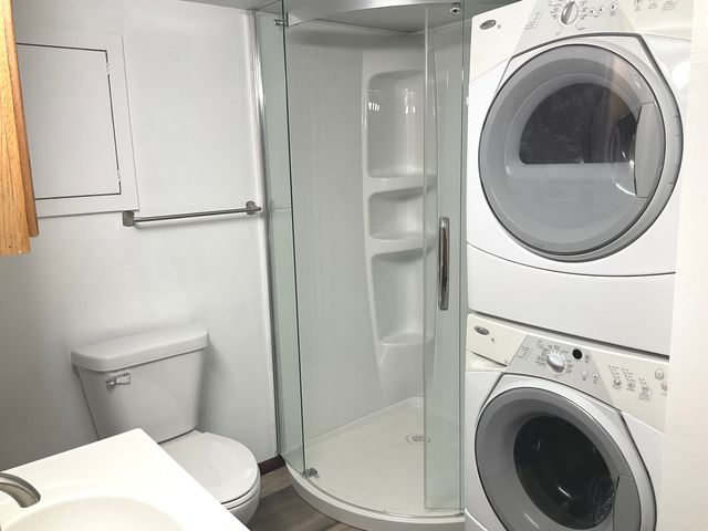 101-103 W Sheridan Street, Eldridge, IA 52748