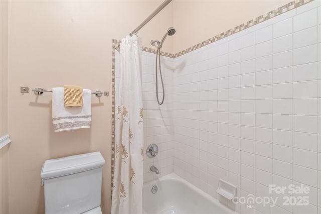 5101 Belicourt Drive, Charlotte, NC 28277