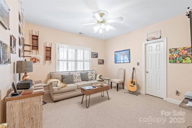 5101 Belicourt Drive, Charlotte, NC 28277